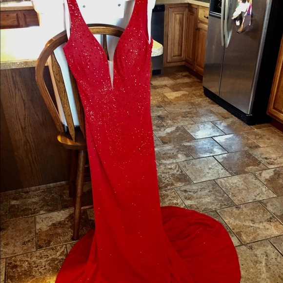 Sold - Picture 2 of 8